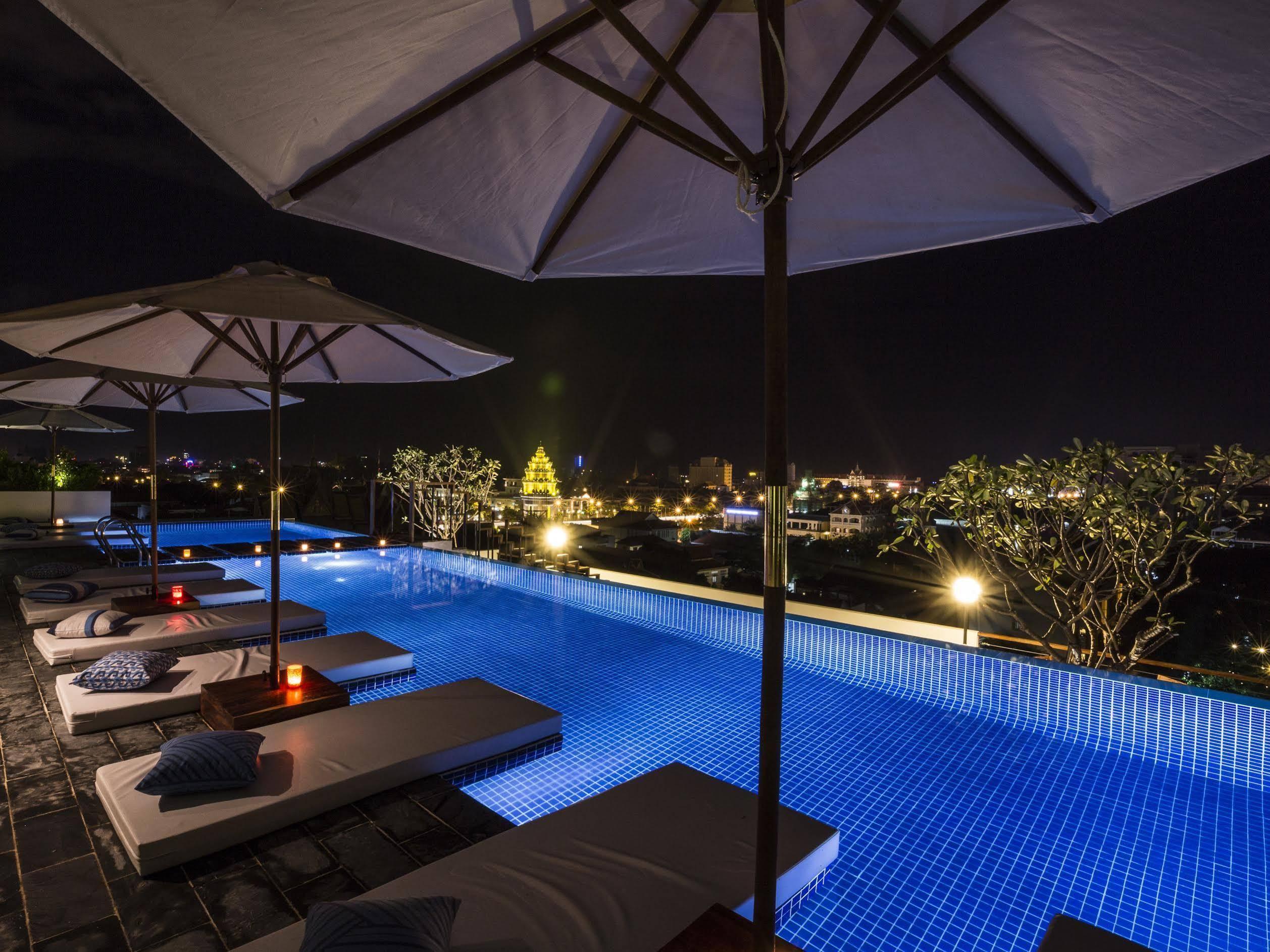Patio Hotel & Urban Resort Phnom Penh Luaran gambar