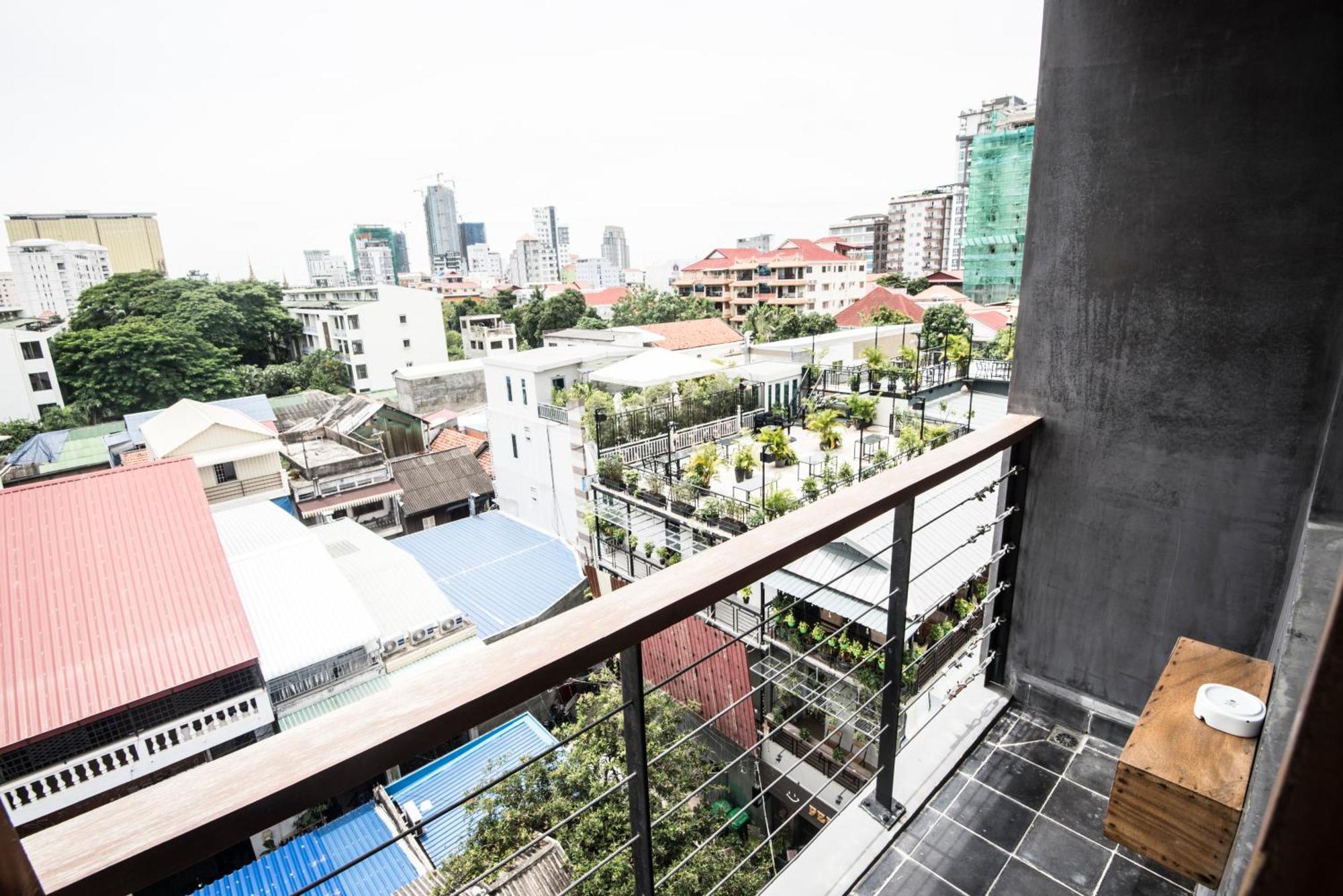 Patio Hotel & Urban Resort Phnom Penh Luaran gambar