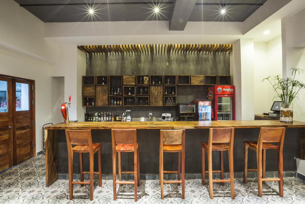 Patio Hotel & Urban Resort Phnom Penh Luaran gambar