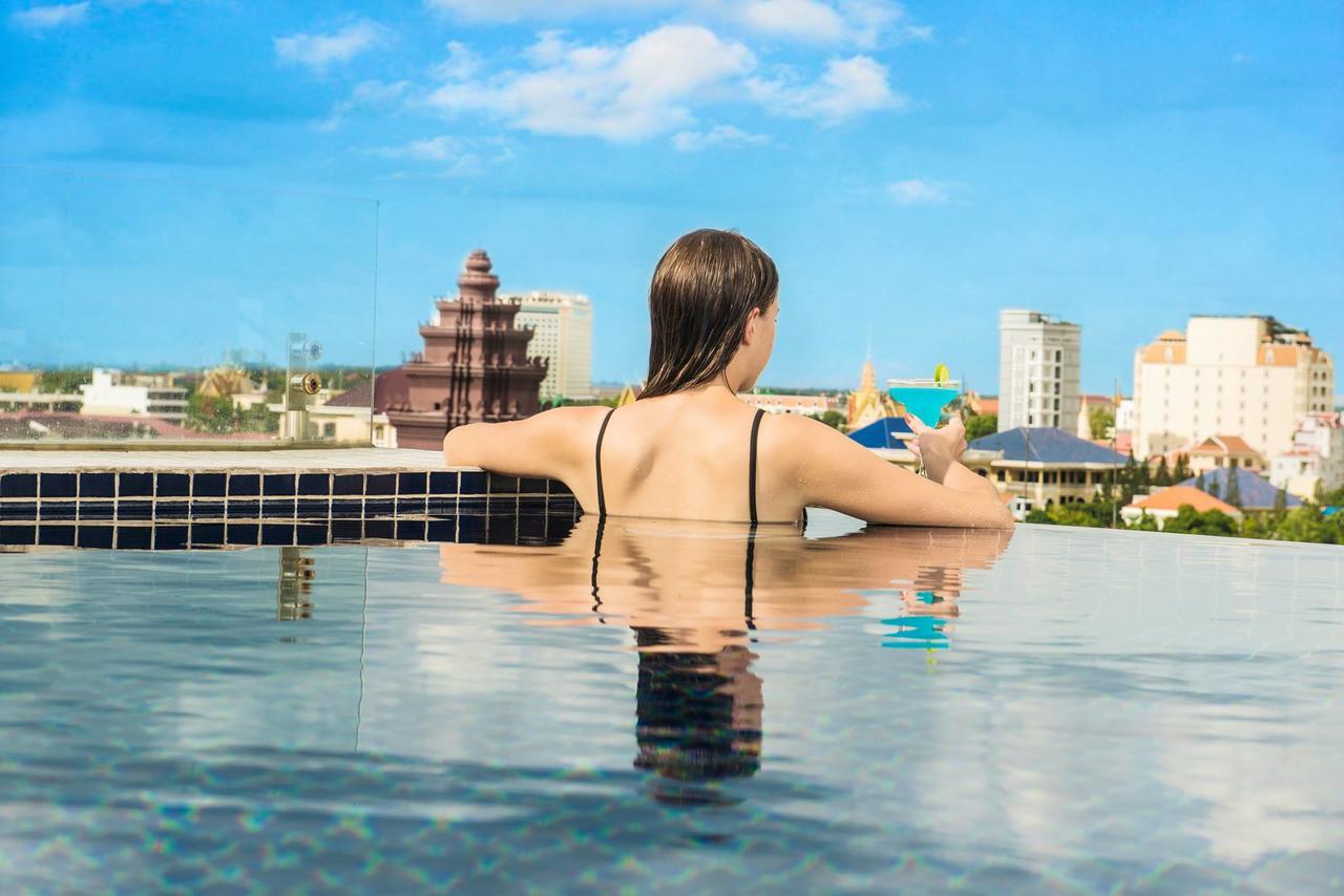 Patio Hotel & Urban Resort Phnom Penh Luaran gambar